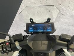 BMW URBAN MOBILITY CE 04