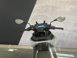 BMW URBAN MOBILITY CE 04