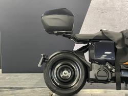 BMW URBAN MOBILITY CE 04
